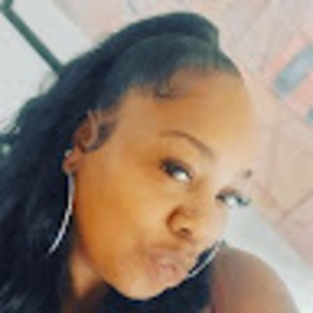Meet your Posher, Tanisha